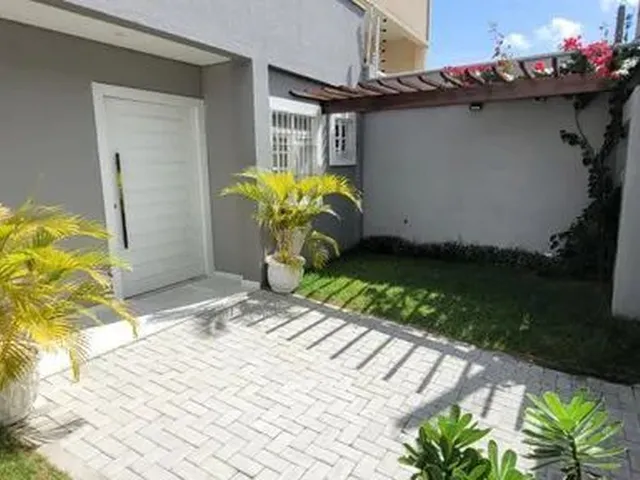 Imagem: Casa À Venda no Bairro Cambeba - Fortaleza/Ce