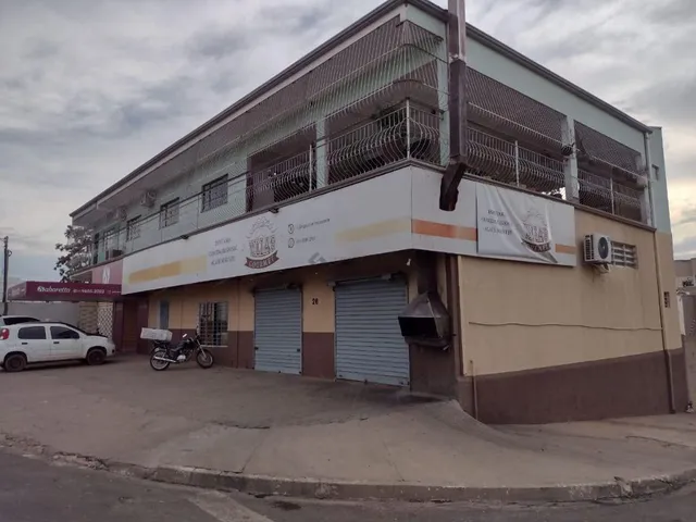 Imagem: Sobrado com Ponto Comercial no Bairro Parque
