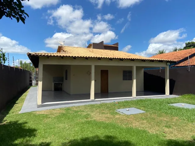 Imagem 2: Lindíssima Casa no Jardim das Palmeiras