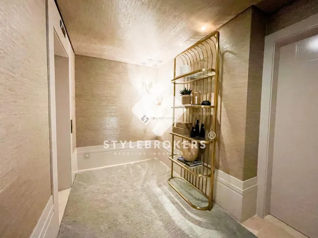 Imagem: Luxuoso Apartamento À Venda com 441 M²