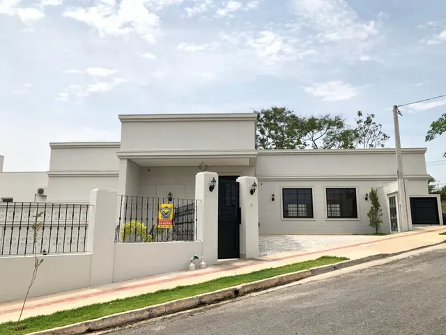 Imagem 1: Elegante e Imponente Ponto Comercial no Bairro santa Rosa