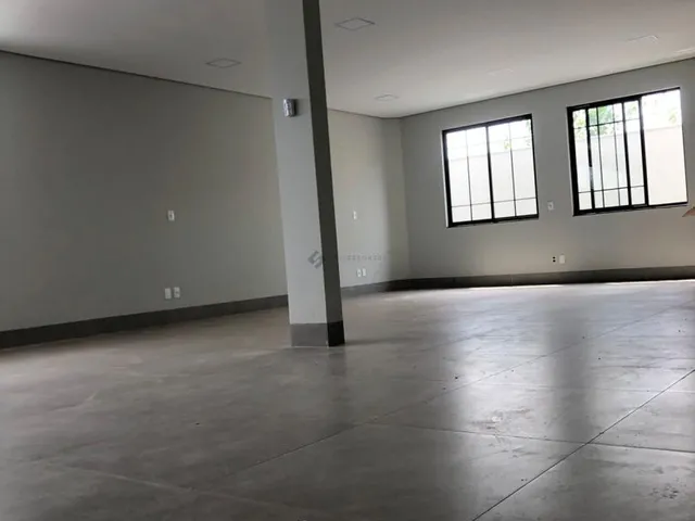 Imagem 10: Elegante e Imponente Ponto Comercial no Bairro santa Rosa