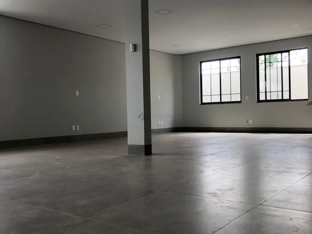 Imagem 12: Elegante e Imponente Ponto Comercial no Bairro santa Rosa