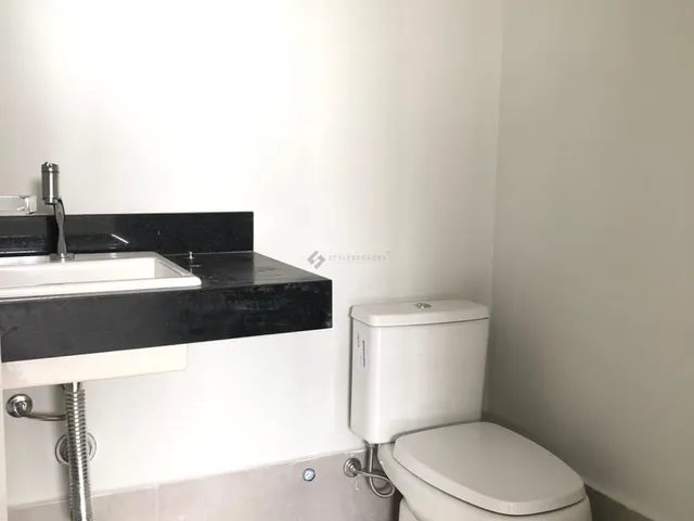 Imagem 14: Elegante e Imponente Ponto Comercial no Bairro santa Rosa