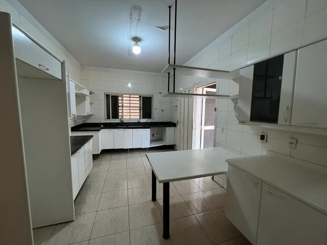 Imagem: Casa Próximo Ao Shopping de Várzea Grande