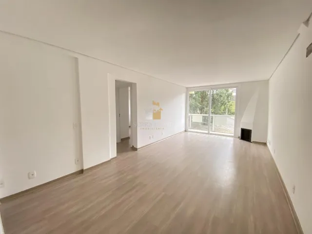 Imagem: Apartamento com 2 Dormitorio(S) Localizado(A)