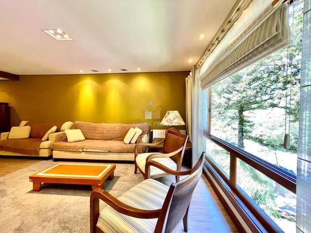 Imagem: Apartamento com 3 Dormitorio(S) Localizado(A)