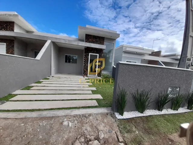 Imagem: Linda Casa Nova com Pé Direito Alto À