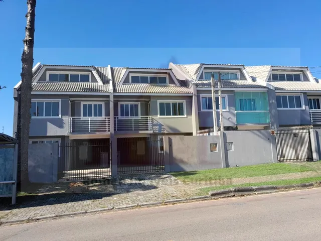Imagem: Casa Sobrado para Venda em Bairro Alto Curitiba-PR