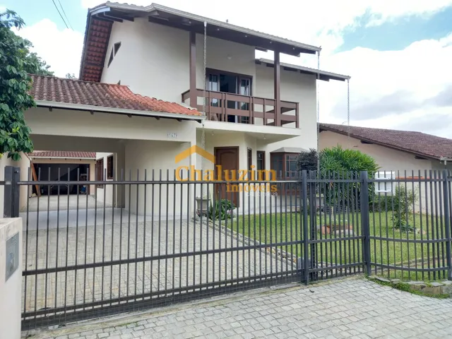 Imagem: Casa com suíte e 3 quartos à venda no