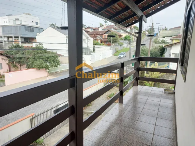 Imagem 3: Sobrado à venda no bairro Floresta, com 210 m2 de área Útil contendo duas amplas