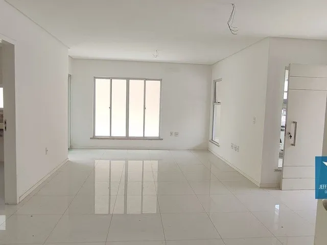 Imagem 16: Oportunidade!!! Vendo Casa em Condomínio Próximo Aos Shoppings em Eusébio, 04 Suítes