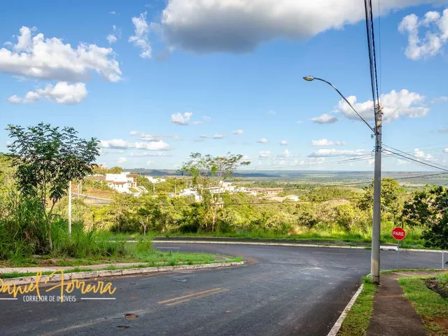 Imagem: Lote com vista livre permanente de fundo