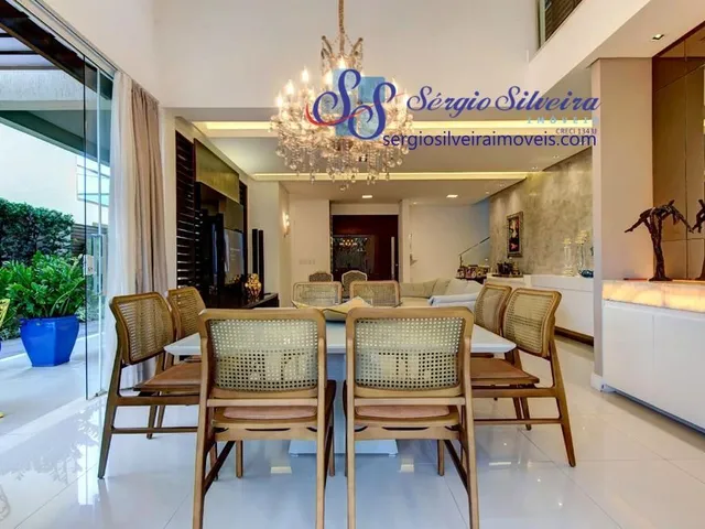 Imagem: Casa Padrão, 3 Dormitórios, 3 Suíte