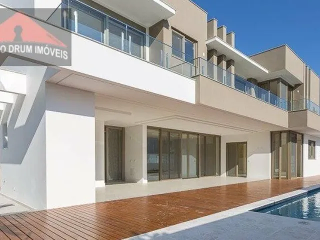 Imagem 7: REF. 138 Linda Casa Em Jurerê Internacional, alto padrão, luxuosa e espaçosa