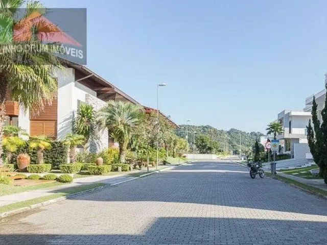 Imagem 1: REF. 138 Linda Casa Em Jurerê Internacional, alto padrão, luxuosa e espaçosa