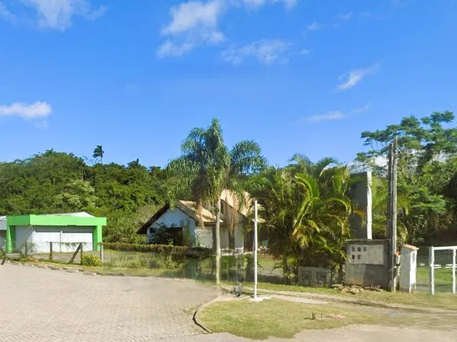 Imagem 6: REF. 23 Casa à venda, com ponto comercial, vamos conferir!