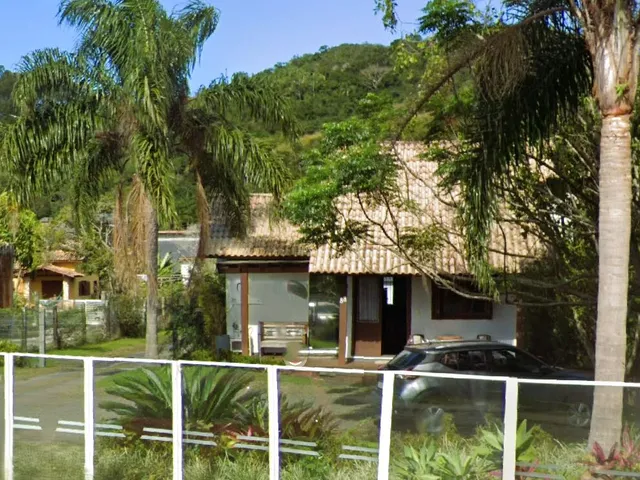 Imagem 3: REF. 23 Casa à venda, com ponto comercial, vamos conferir!