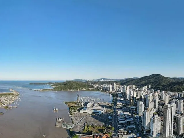Imagem 11: Apartamento À Venda no Bairro Centro - Itajaí/Sc