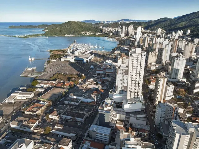 Imagem 2: Apartamento À Venda no Bairro Centro - Itajaí/Sc