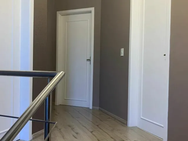 Imagem 4: Casa Sobrado, 3 Dormitórios, 1 Suítes, 2 Banheiro, 3 Vagas na Garagem