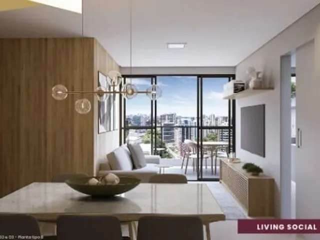 Imagem: O apartamento possui 4 Dormitórios, 1 Suíte, 3 Banheiros,