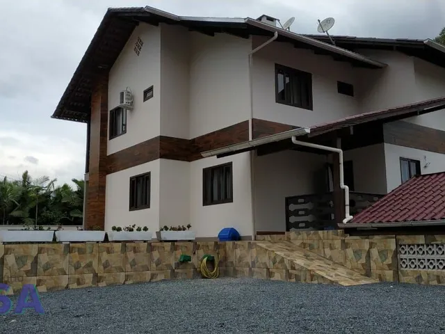 Imagem 6: Casa de Alto Padrão à Venda