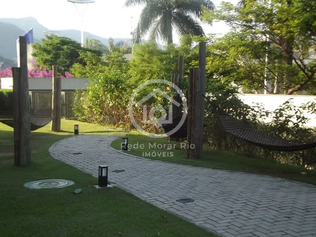 Imagem 6: Características Cobertura com 3 Quartos À Venda Barra da Tijuca Royal Blue