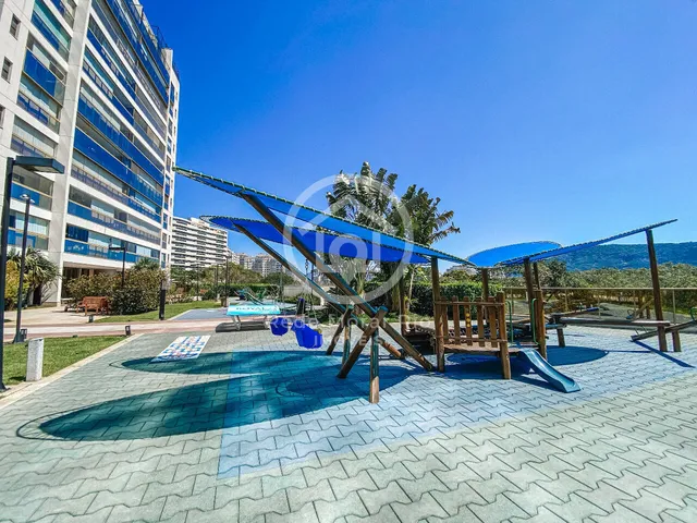 Imagem 9: Características Cobertura com 3 Quartos À Venda Barra da Tijuca Royal Blue
