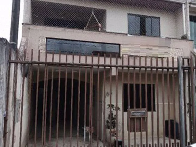 Imagem 3: Sobrado no Bairro Uberaba em Curitiba; 250M² Área Construída; 6,50X23,00 de Terreno