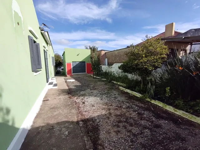 Imagem 2: Imóvel Amplo em Rua Pavimentada no Getúlio Vargas