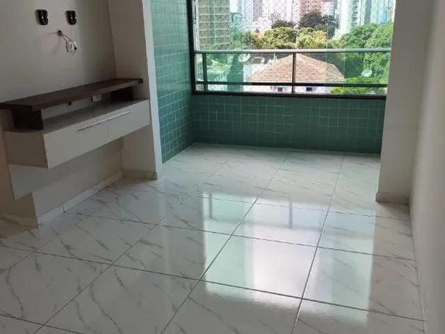 Imagem: O apartamento possui 3 Dormitórios, 1 Suíte, 1 Banheiro,