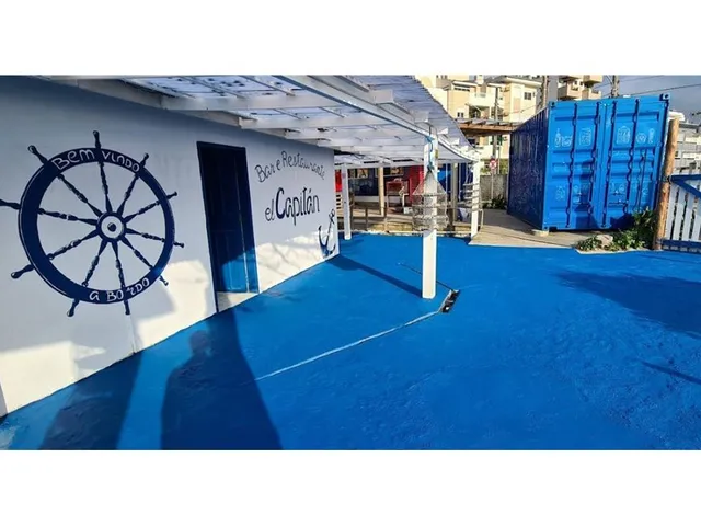 Imagem 2: Loja com 10 Quartos, 950M², À Venda em Florianópolis, Canasvieiras