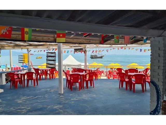 Imagem 5: Loja com 10 Quartos, 950M², À Venda em Florianópolis, Canasvieiras