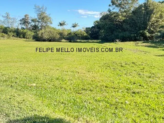 Imagem 4: A Felipe Mello Imóveis tem o prazer de apresentar uma oportunidade imperdível em