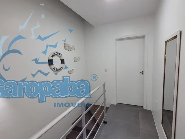 Imagem 15: Alugo por temporada em Garopaba, sobrado novo com 3 dormitórios(2 suítes), split e