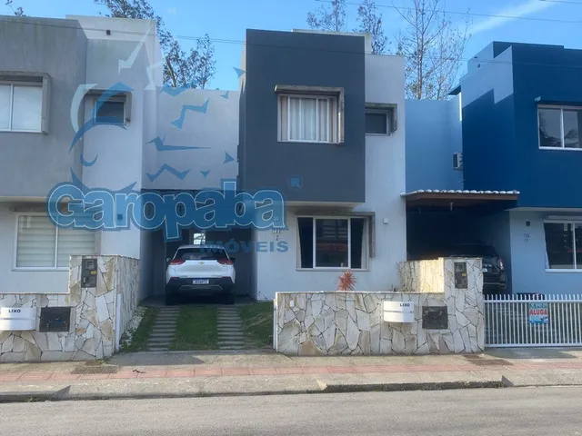 Imagem: ALUGO TEMPORADA NO CENTRO DE GAROPABA SOBRADO