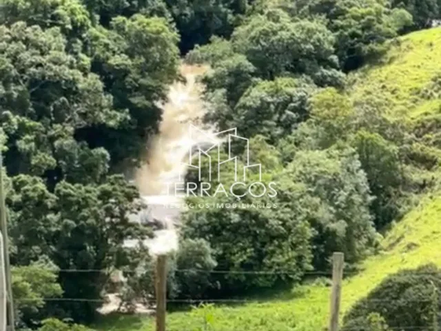 Imagem: Chácara em Munhoz com Bela Vista para Cachoeira