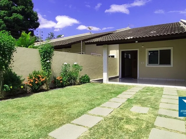 Imagem: Casa Plana com Amplo Lote Atrás do Shopping