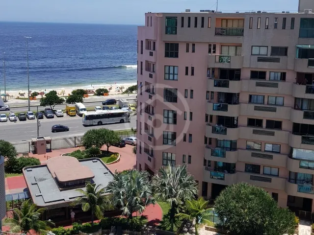 Imagem: Cobertura Duplex com 3 Suítes À Venda