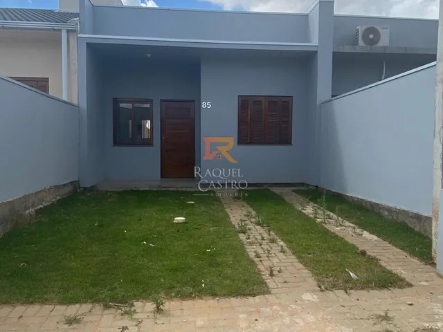 Imagem: Linda Casa com 2 Dormitórios no Jardim