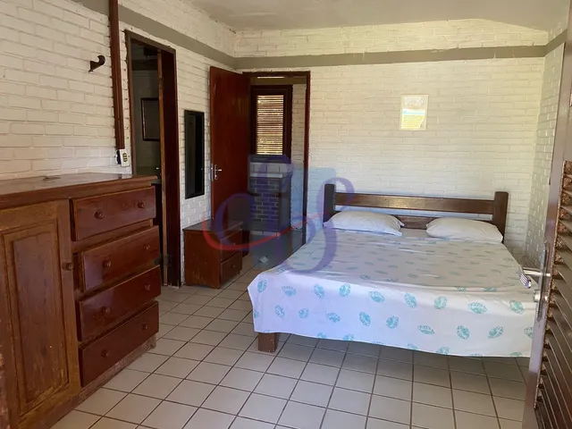 Imagem 4: Ampla Casa com 8 Quartos e Lazer Completo no Porto das Dunas