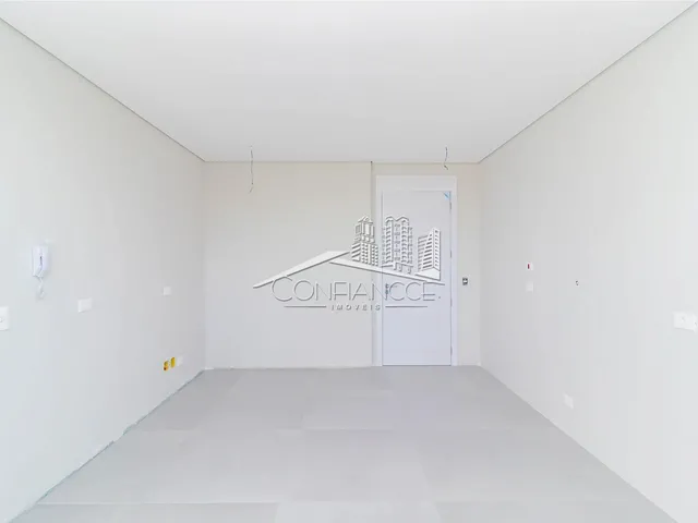 Imagem 10: Apartamento 3 Quartos e 3 Suítes À Venda no Soleil no Cristo Rei em Curitiba/Pr
