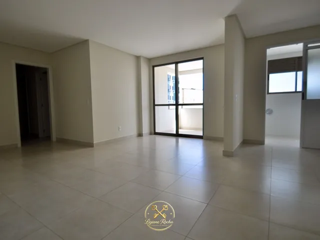 Imagem: O apartamento possui 3 Dormitórios, 1 Suíte, 1 Banheiro,