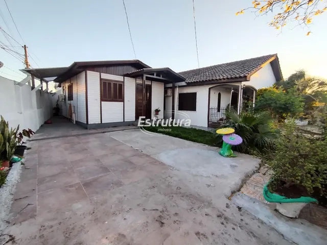 Imagem 4: Linda Casa na Tancredo Neves com Chalé Ao Lado com Amplo Espaço para Quem Tem Fa