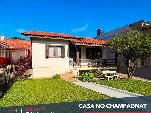 Imagem: Casa com Amplo Terreno, Bairro Champagnat