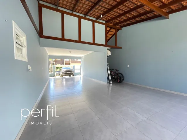 Imagem 13: Casa à venda com 01 suíte e 02 dormitórios, 260m2 de área total, averbada, piscina e
