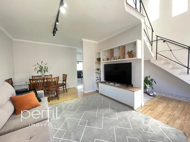 Imagem 3: Casa à venda com 01 suíte e 02 dormitórios, 260m2 de área total, averbada, piscina e