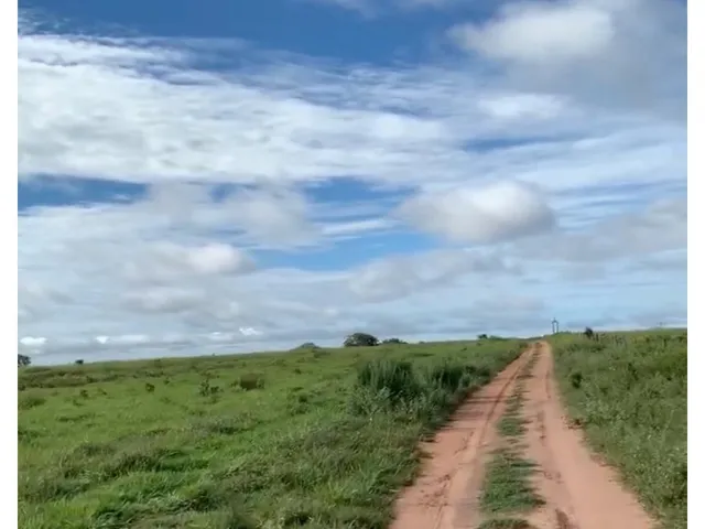 Imagem: Fazenda 2922 Hectares, Rica em Água com
