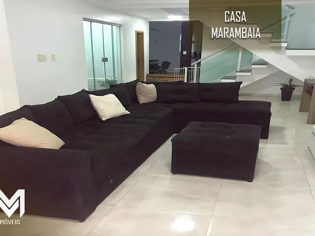 Imagem: A casa possui 4 Dormitórios, 4 Suítes, 5 Banheiros, 2